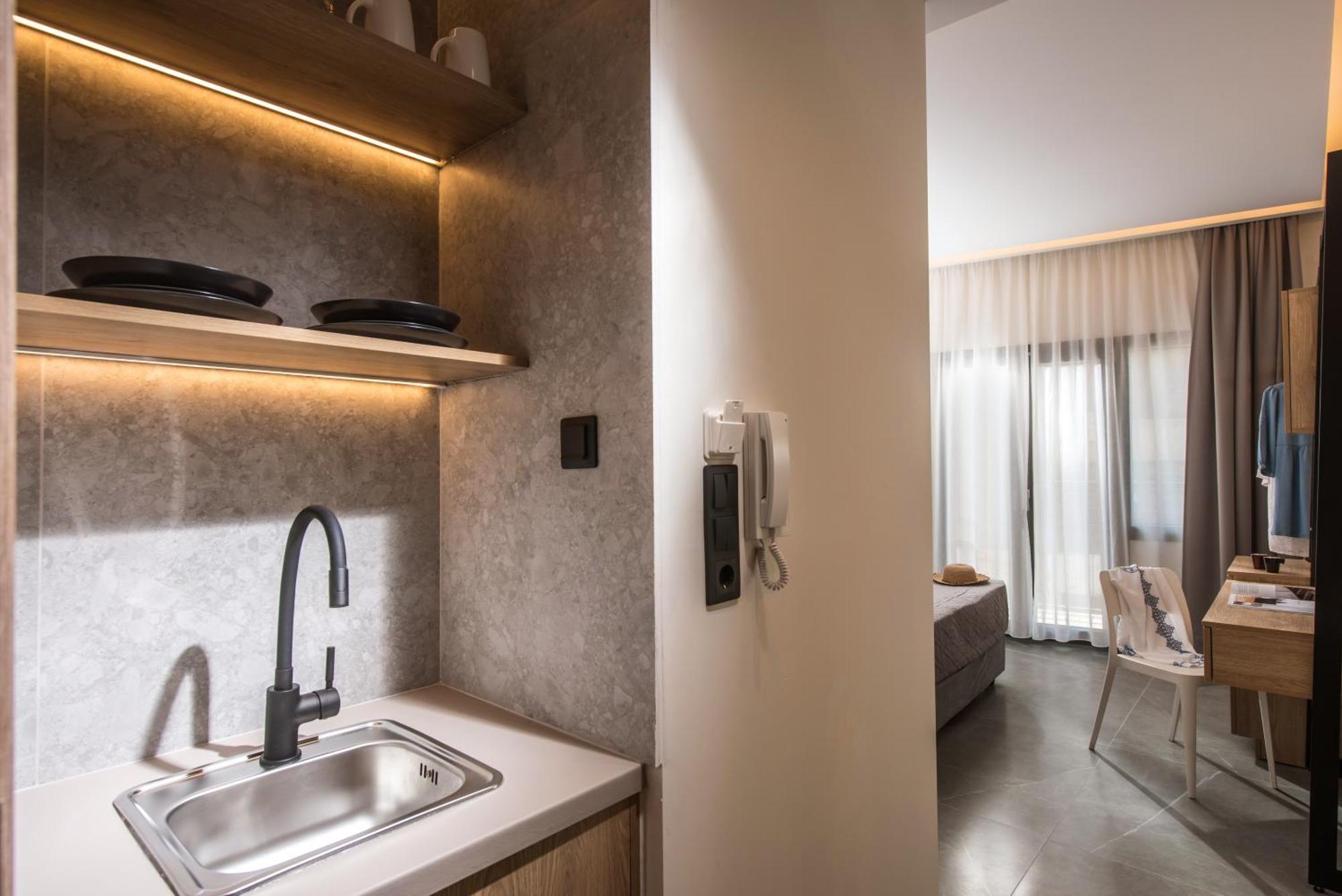 King'S Blue , Superior Living Apartment Ираклио Екстериор снимка