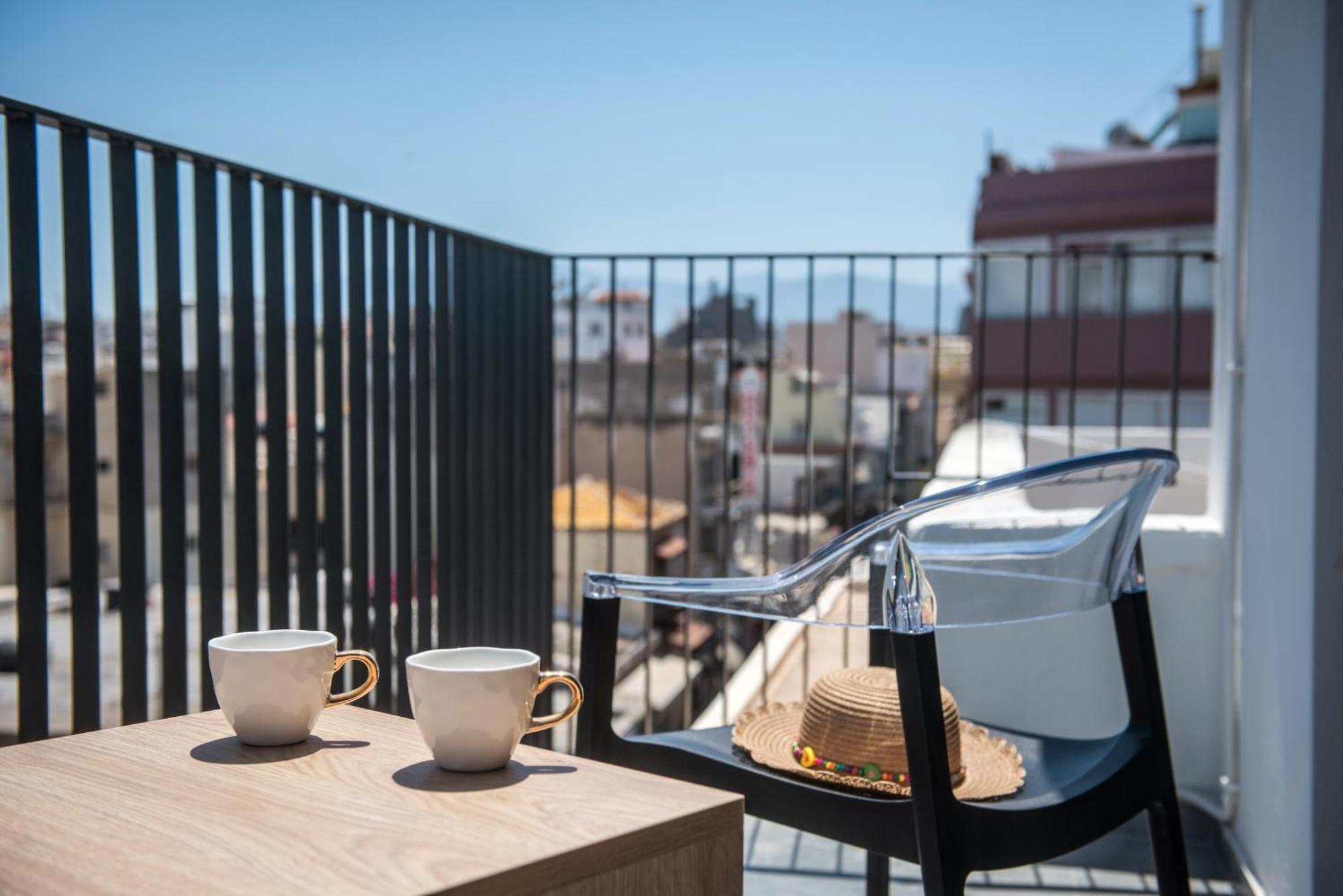 King'S Blue , Superior Living Apartment Ираклио Екстериор снимка